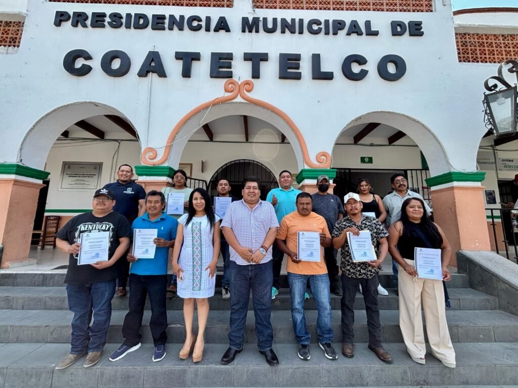 Toman protesta los nuevos ayudantes municipales de Coatetelco